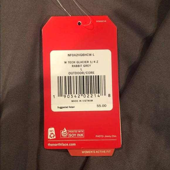 The North Face Women’s 1/4 zip - Picture 2 of 2